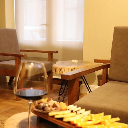Velar Hotel Boutique Korce Ngoại thất bức ảnh