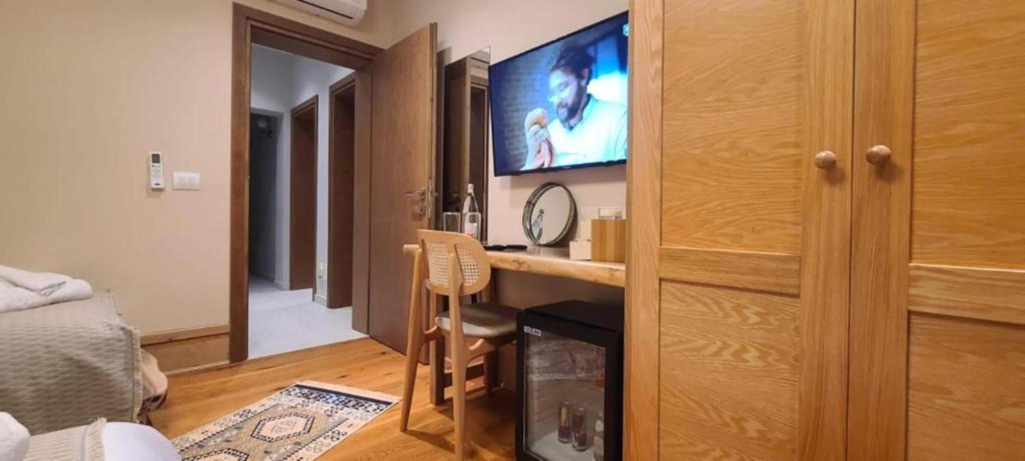 Velar Hotel Boutique Korce Ngoại thất bức ảnh